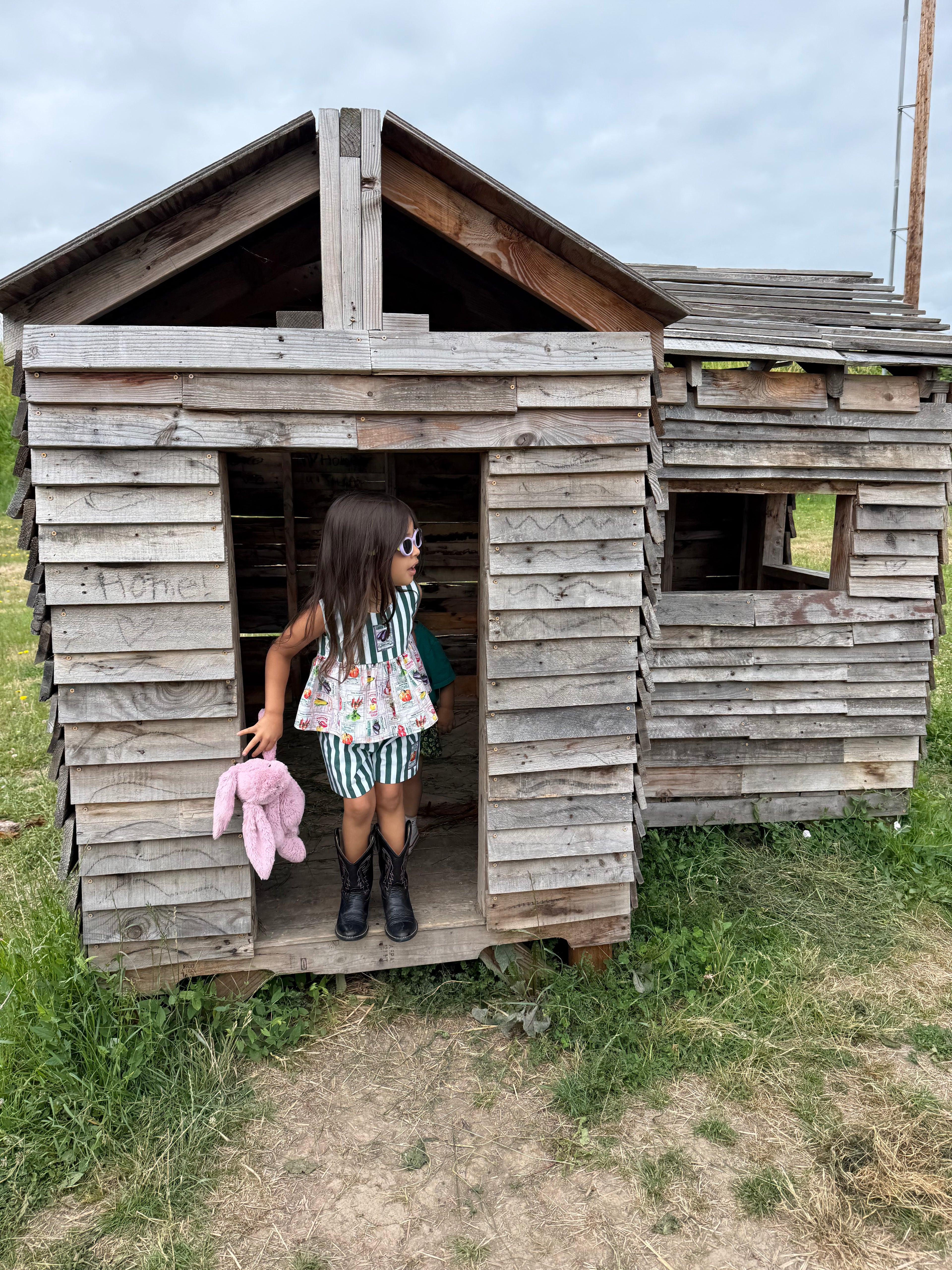 farm stand set